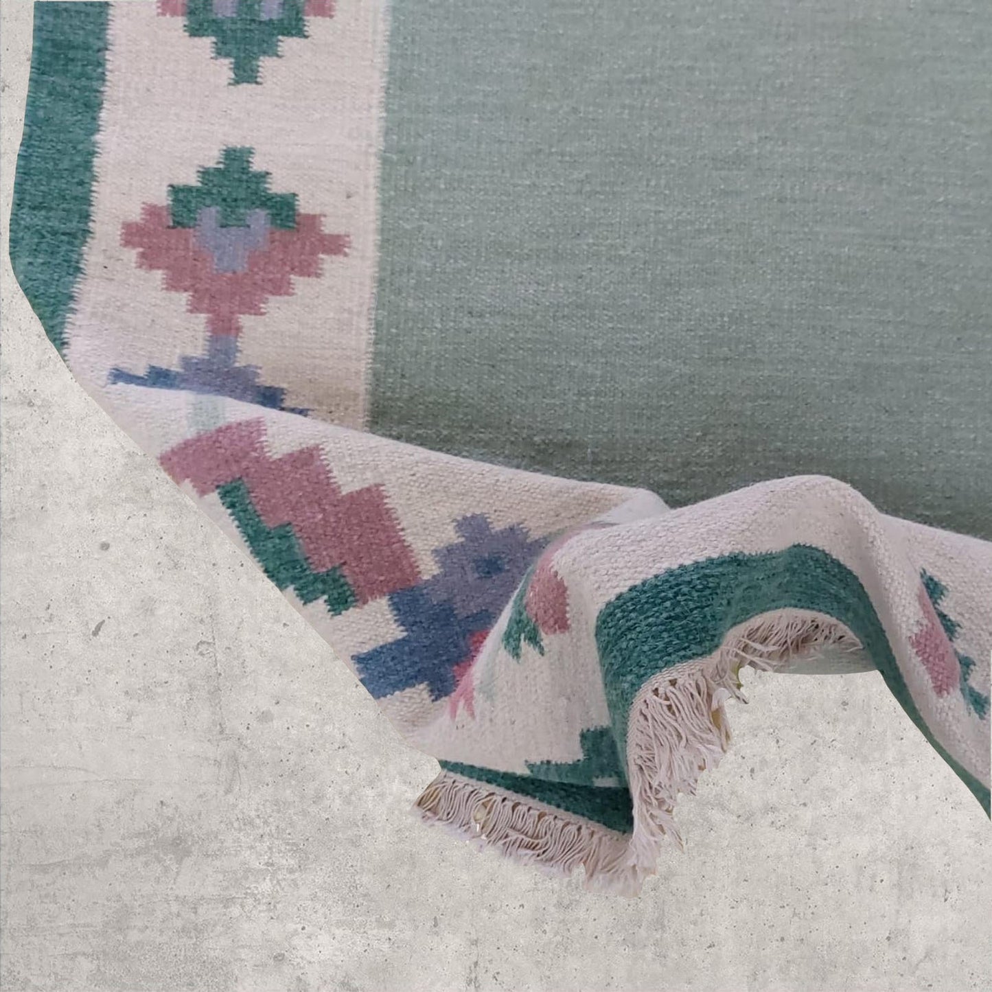 Covor kilim vintage din lână, lucrat manual