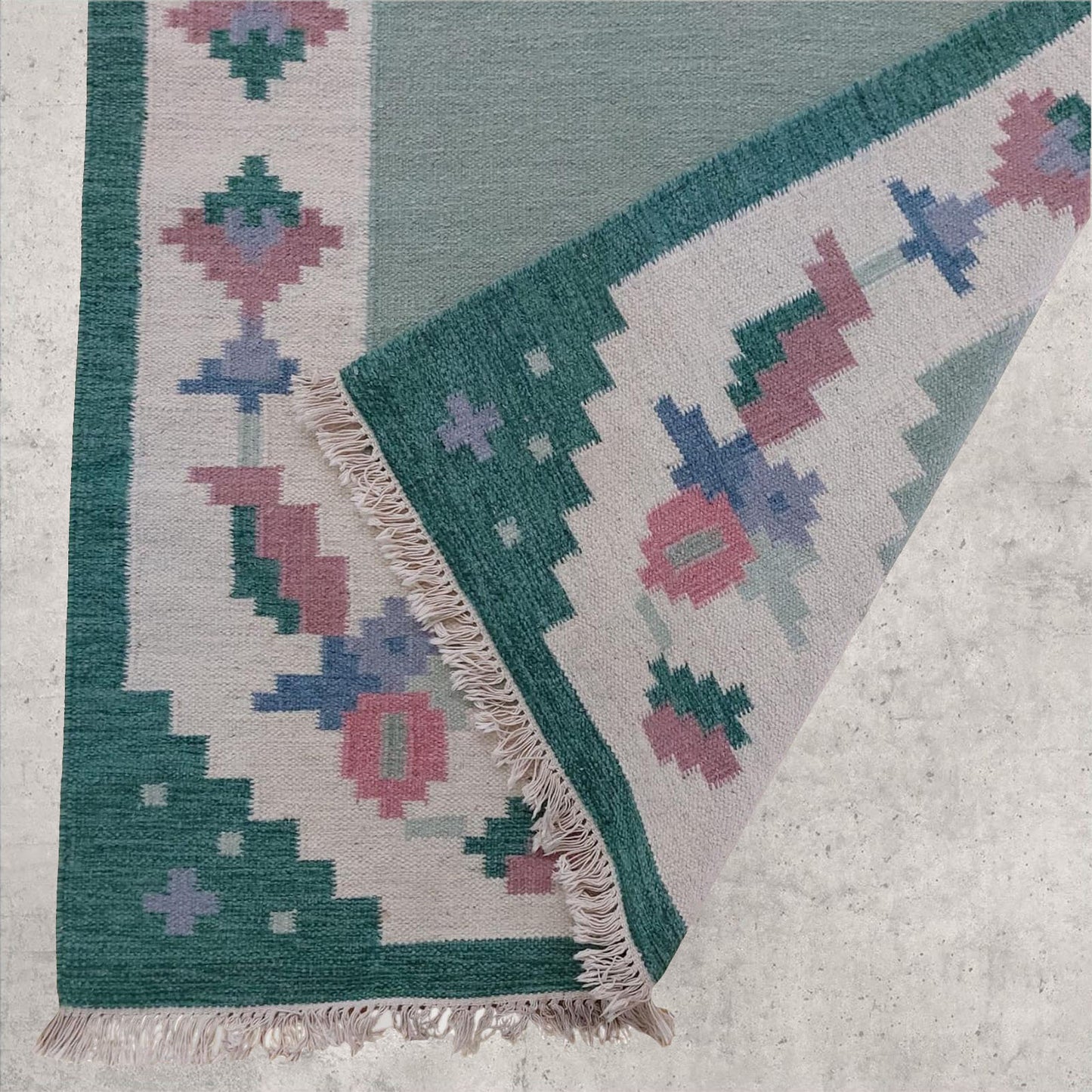 Covor kilim vintage din lână, lucrat manual