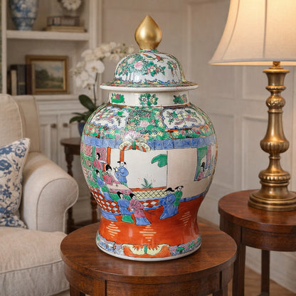 Vază mare chinezească cu capac, decor Famille Rose