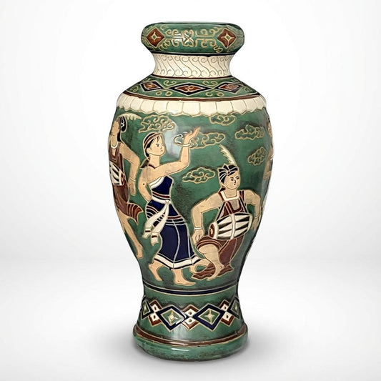 Vază decorativă din ceramică pictată