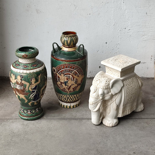 Vază decorativă din ceramică pictată