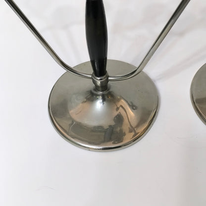 Pereche de Sfeșnice Art Deco din Metal Argintat și Lemn, cu Patru Brațe