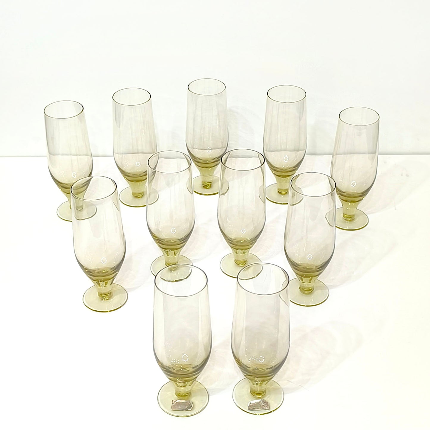 Set de 11 pahare de lichior cu picior, anii 1970