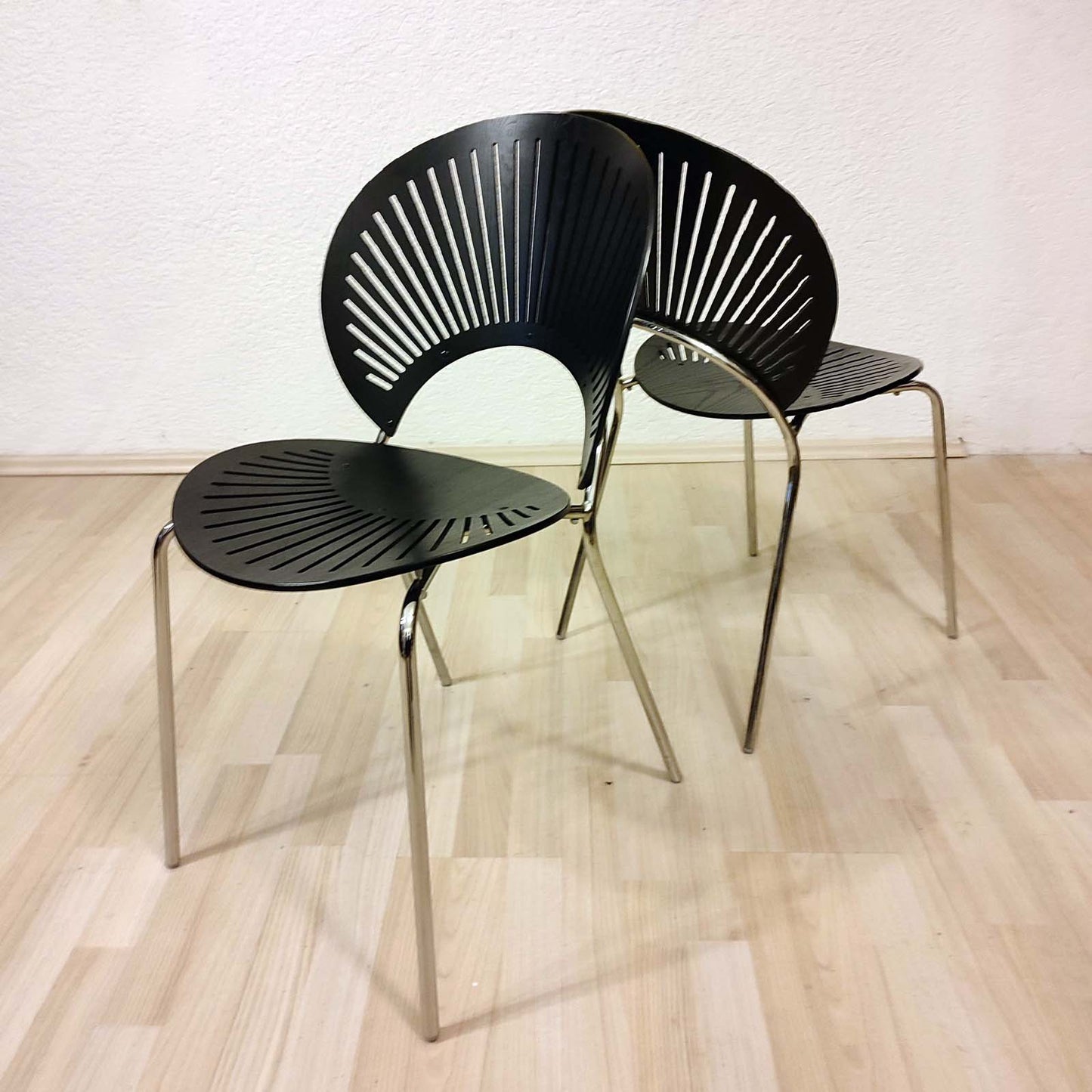 Scaune Trinidad, design Nanna Ditzel,  Fredericia, Danemarca
